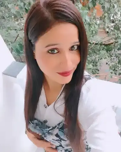 Call Girls in Tira Sujanpur