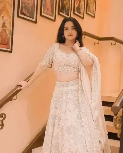 Escort Service In Tira Sujanpur